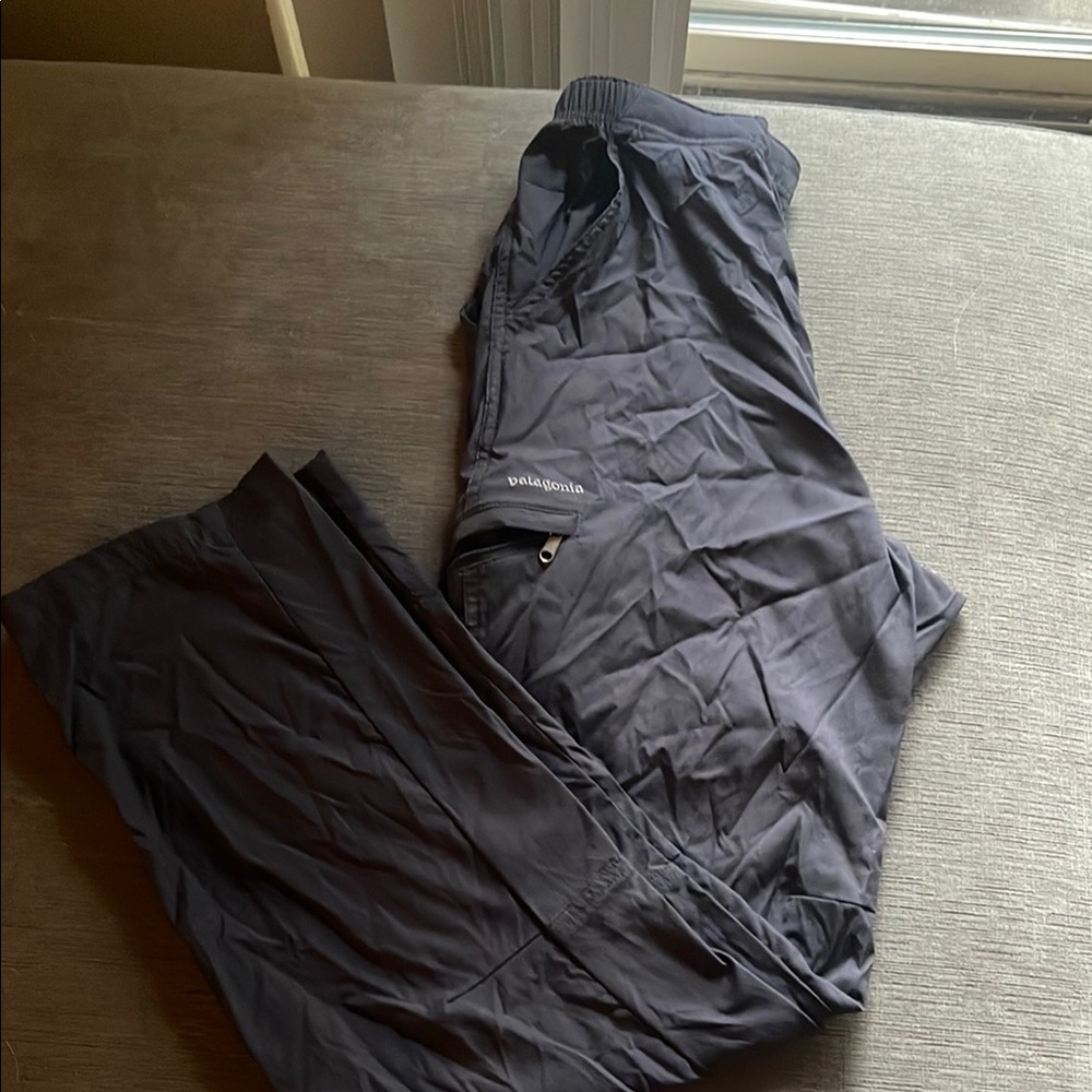 Patagonia Black Relaxed Fit Joggers for Versatile Comfort
